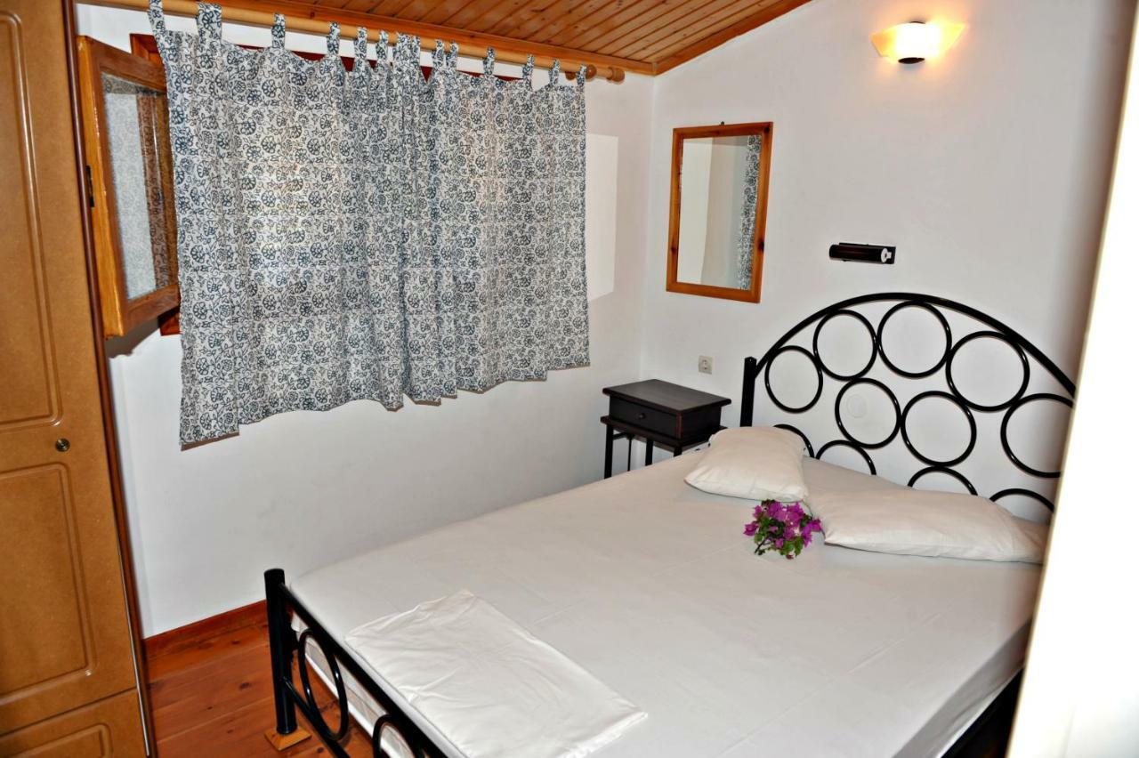 Studios Dimitris Giatras Zakynthos Exterior photo